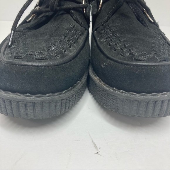 T.U.K Black Suede Viva Low Creeper Size womens 8 Mens 6 Shoes Low Platform - Picture 10 of 14